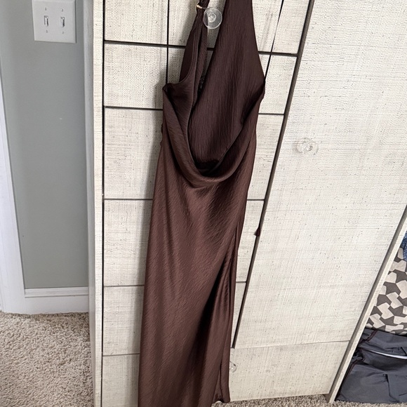 Zara Backless Satin Brown Dress - Picture 6 of 8